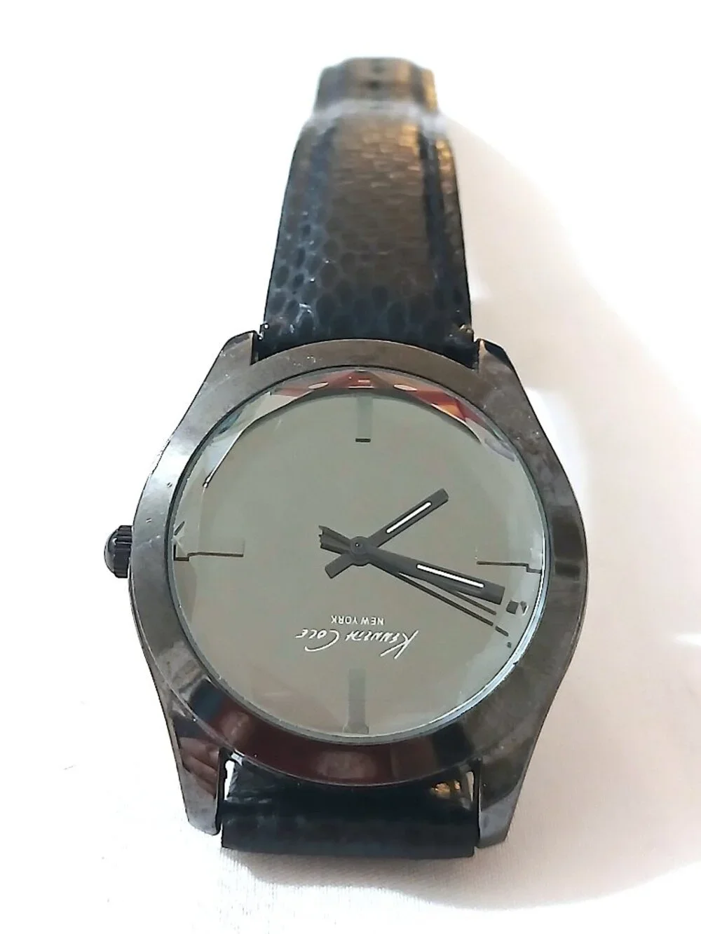 Kenneth Cole New York KC2669 Watch Faceted Crystal Black Leather A126-11